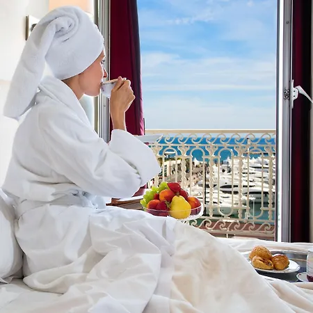 Splendid 4* Cannes
